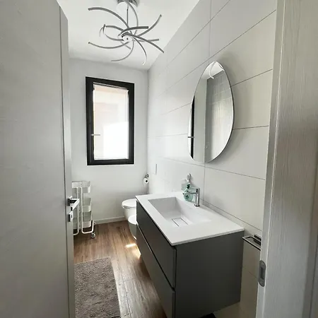 Bluesuite - Nuovissimo Trilocale A 30m Dalla Spiaggia, Con Terrazza Sul Mare E Box