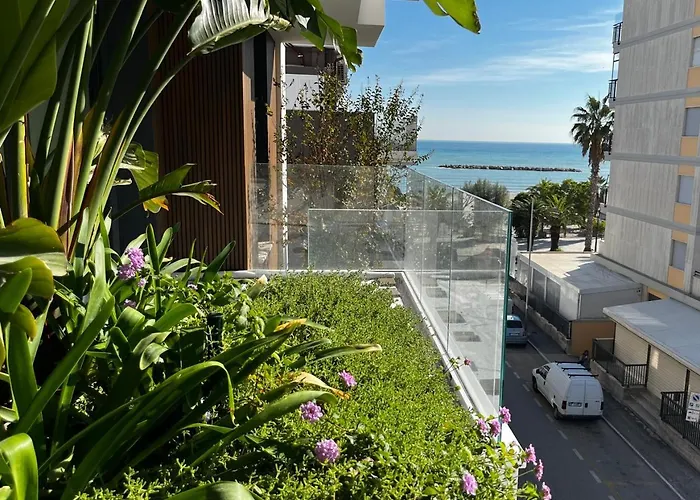 Lejlighed Bluesuite - Nuovissimo Trilocale A 30m Dalla Spiaggia, Con Terrazza Sul Mare E Box