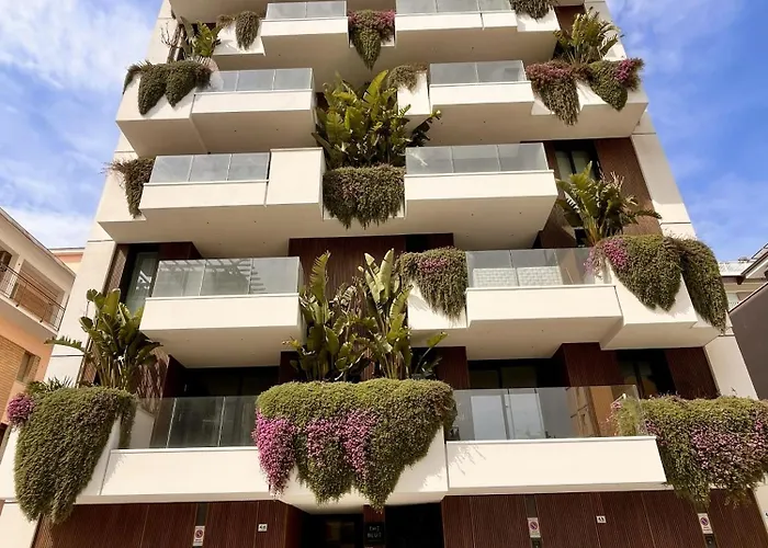 Bluesuite - Nuovissimo Trilocale A 30m Dalla Spiaggia, Con Terrazza Sul Mare E Box *